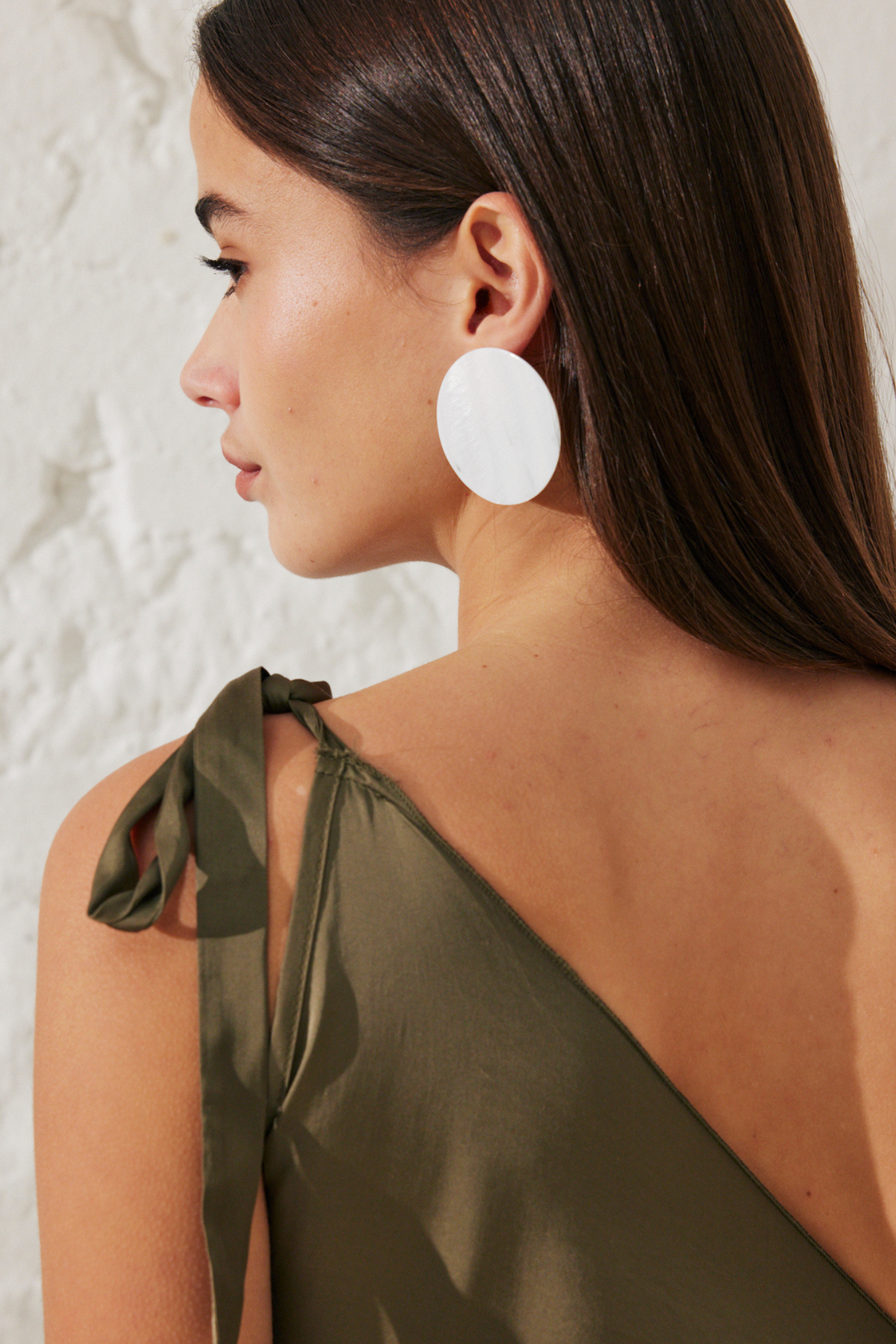 Iris | Robe satinée asymétrique