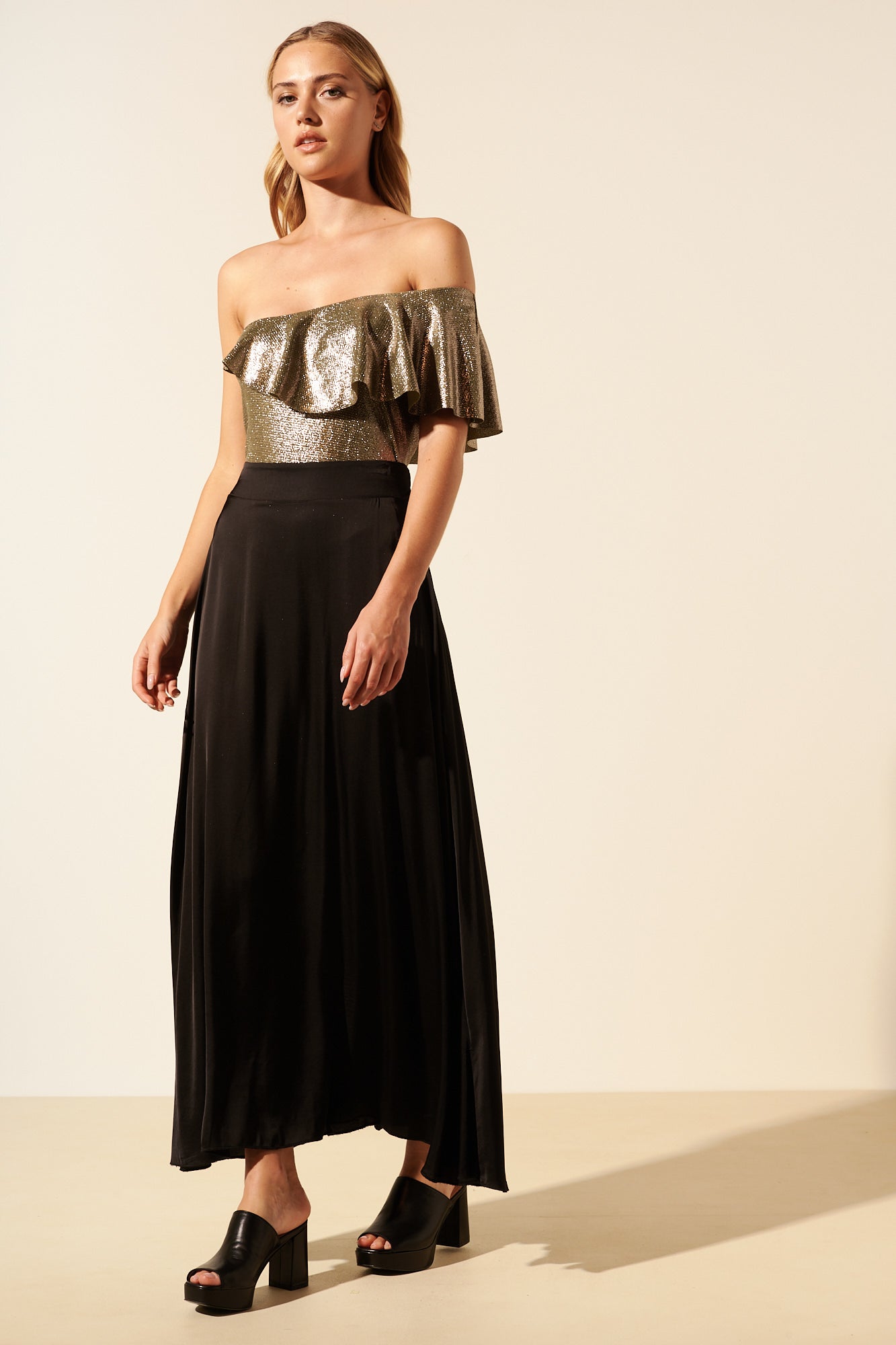 Queen | Body paillettes