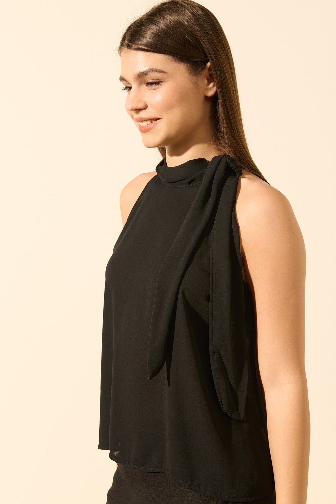 Libre™  | Top col montant