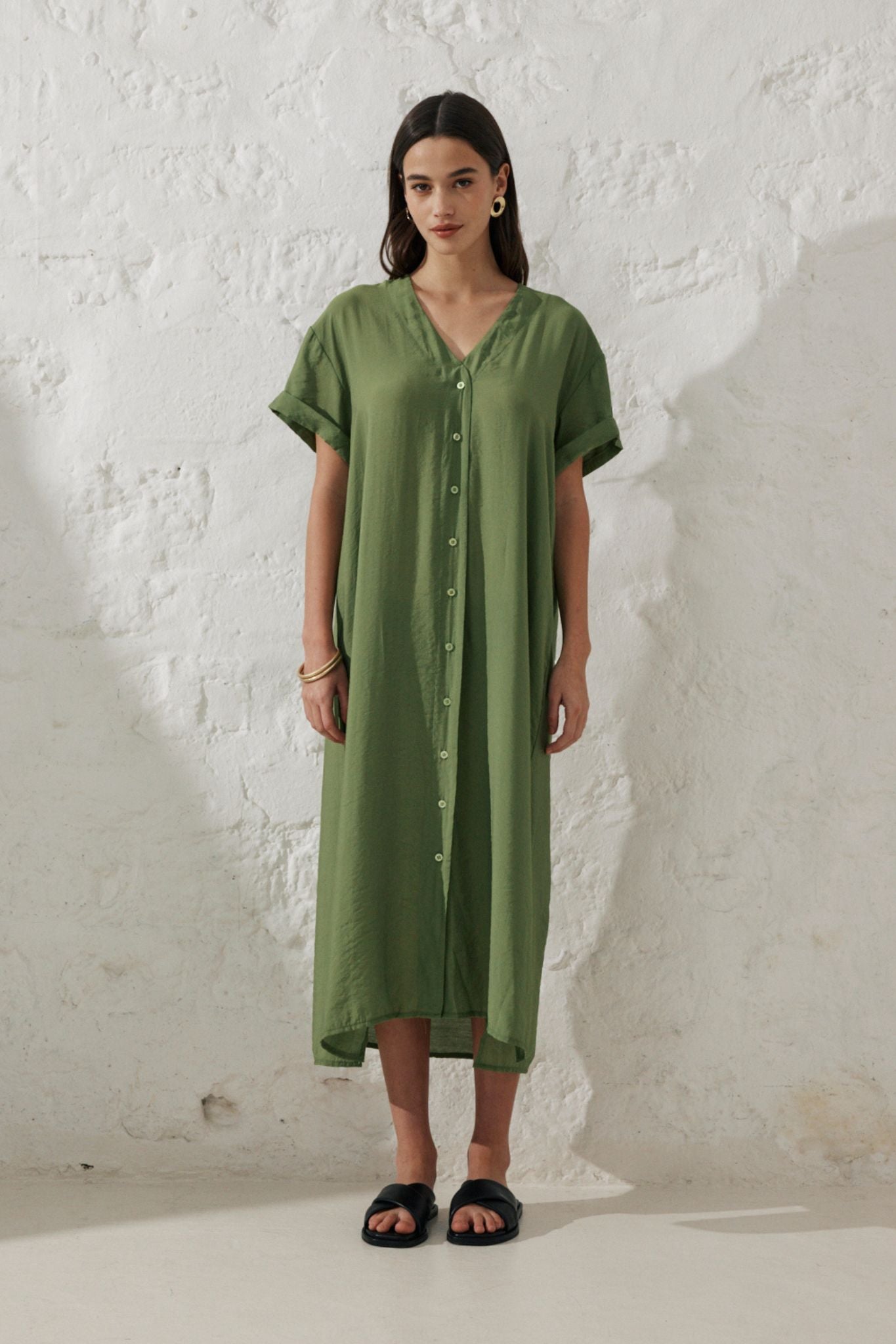 Libre™  | Robe à boutons