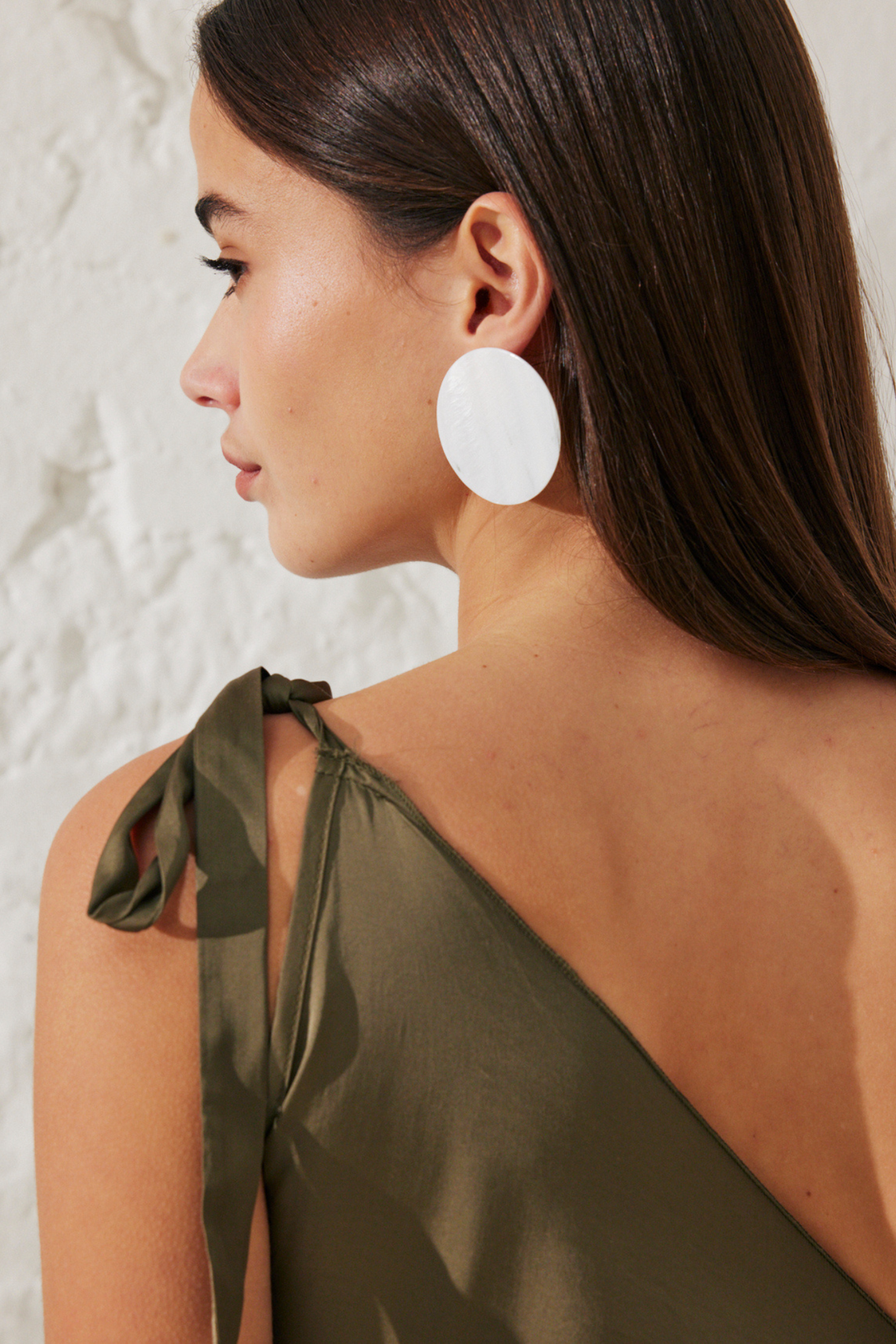 Iris | Robe satinée asymétrique