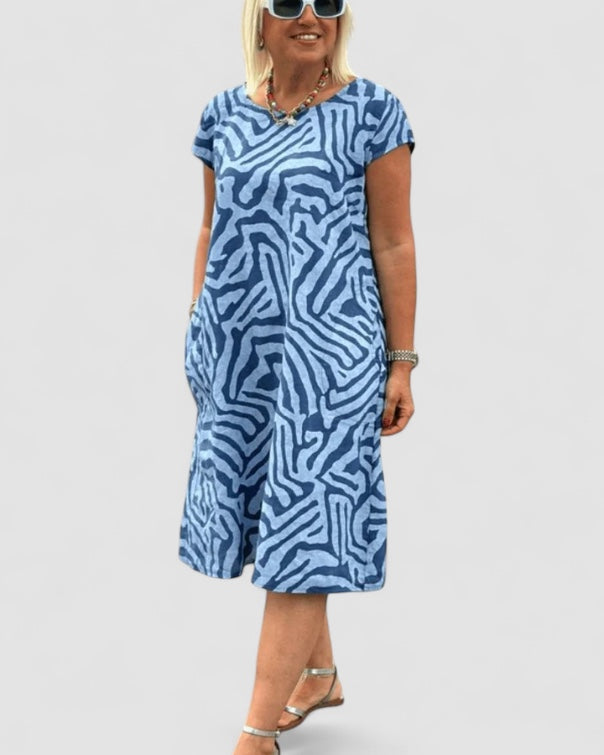 Noora™ | Fanny – Robe légère avec motif zèbre et poches pratiques