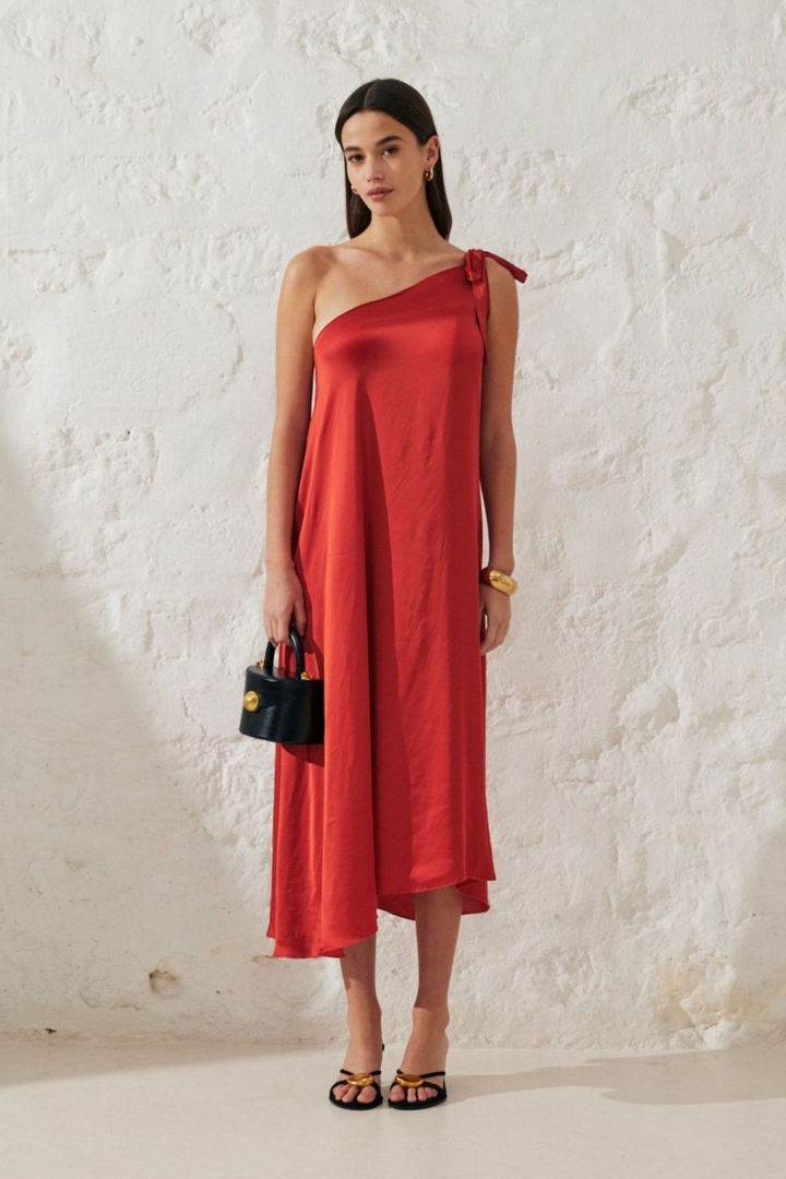 Iris | Robe satinée asymétrique